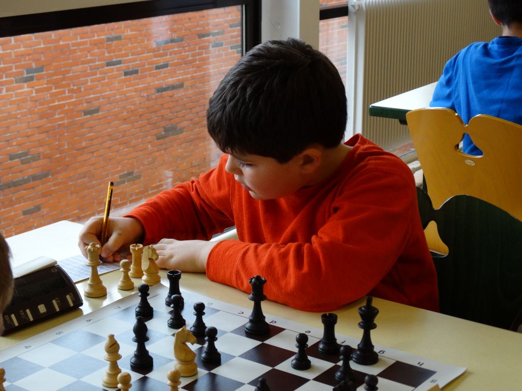 Championnats d’échecs des jeunes du Jura.Lons le Saunier le 16 & 17  janvier 2016 - Echiquier ledonien dsc01628.jpg (large)