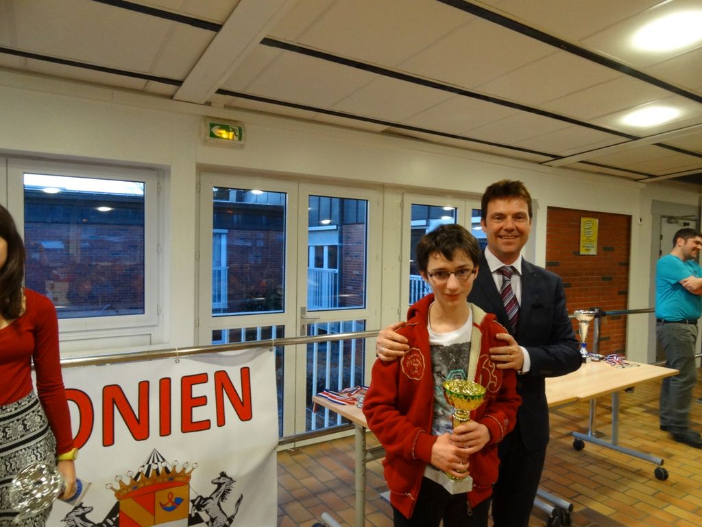 Championnats d’échecs des jeunes du Jura.Lons le Saunier le 16 & 17  janvier 2016 - Echiquier ledonien dsc01702.jpg (large)