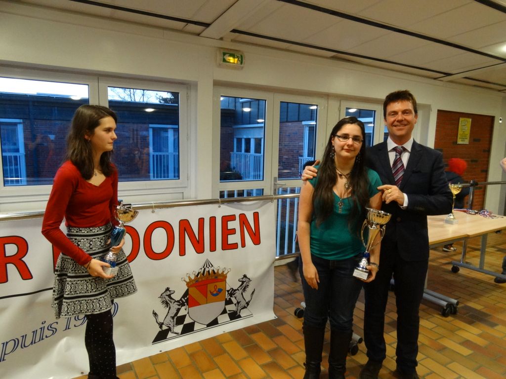 Championnats d’échecs des jeunes du Jura.Lons le Saunier le 16 & 17  janvier 2016 - Echiquier ledonien dsc01705.jpg (large)