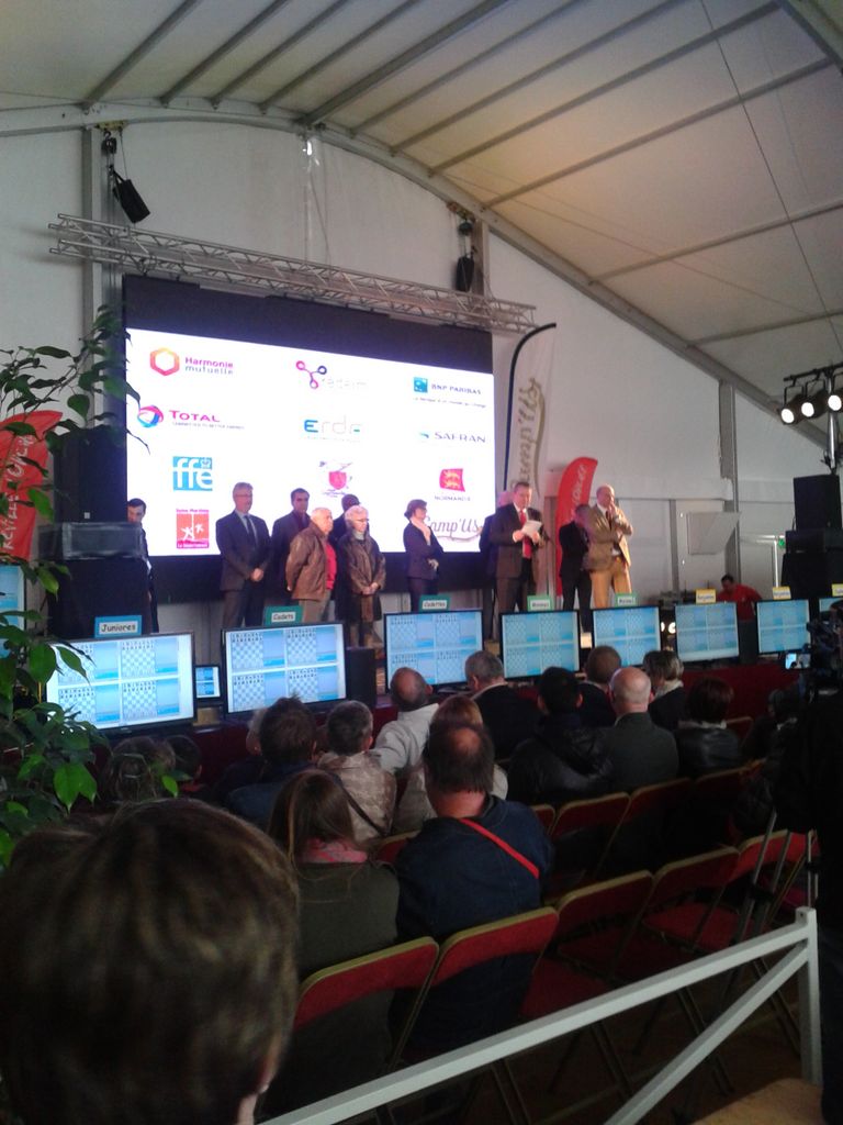 Championnat de France d’Echecs des jeunes 
.Gonfreville avril 2016 - Echiquier ledonien photo0129.jpg (large)