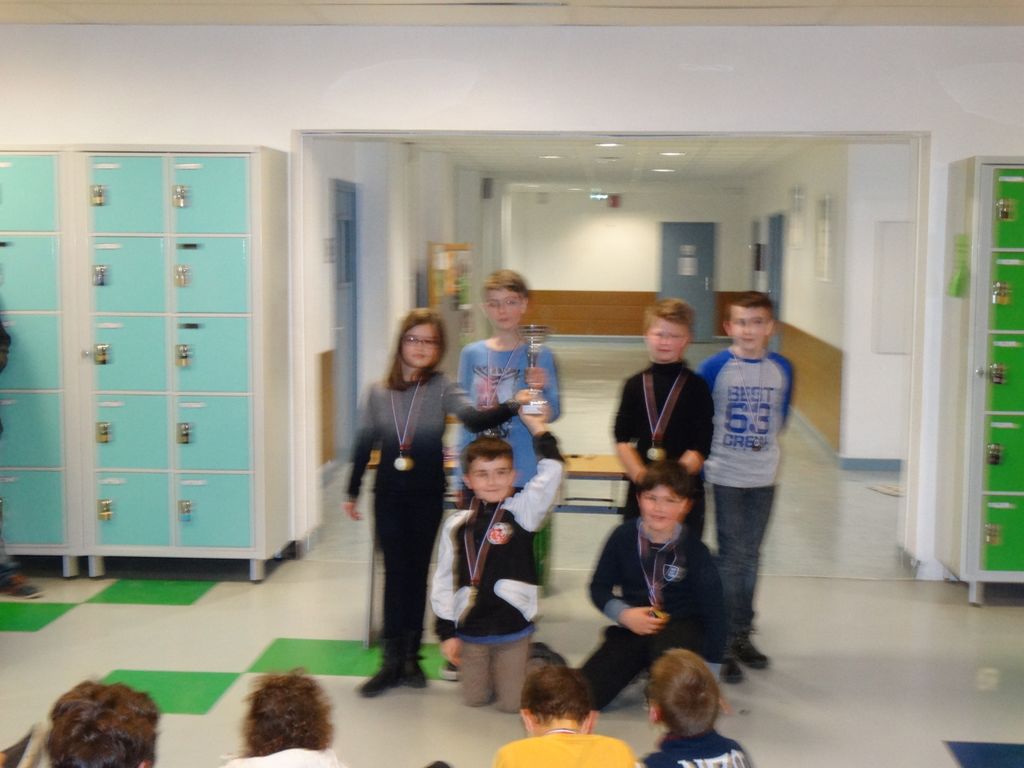 Les championnats de France d’Echecs scolaire, phase départementale se déroulait à Saint Exupéry à Lons le saunier le 20 janvier  2016 - Echiquier ledonien dsc01752.jpg (large)
