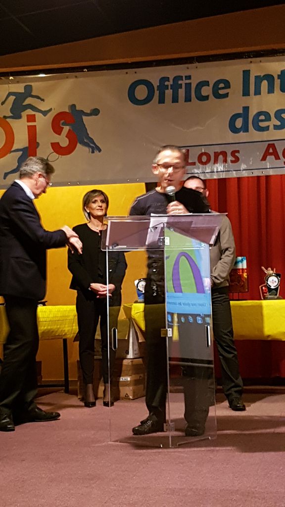 OIS Marraine Emily Minaud 2017 - Echiquier ledonien 20161104_185538.jpg (large)