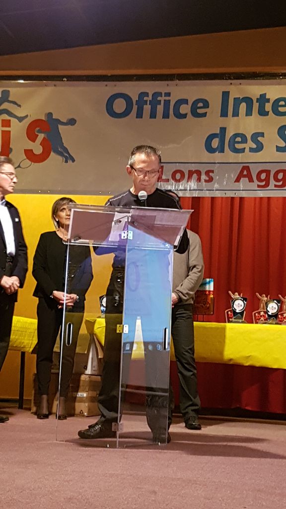 OIS Marraine Emily Minaud 2017 - Echiquier ledonien 20161104_185551.jpg (large)