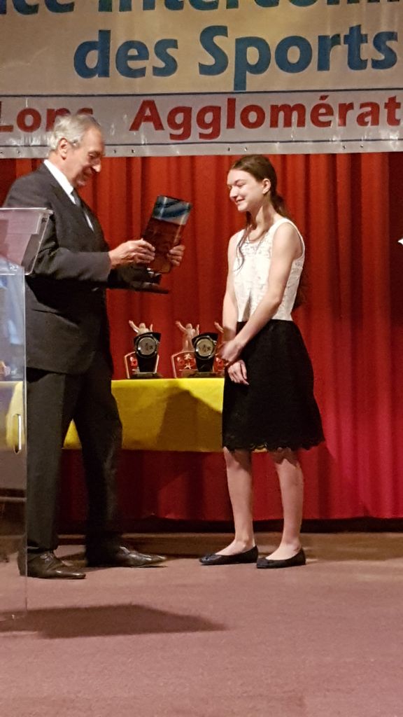 OIS Marraine Emily Minaud 2017 - Echiquier ledonien 20161104_190939.jpg (large)