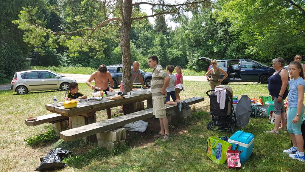 Fête du Club Accrobranche -  Barbecue - Plage 2017 - Echiquier ledonien 20170624_130838.jpg (large)