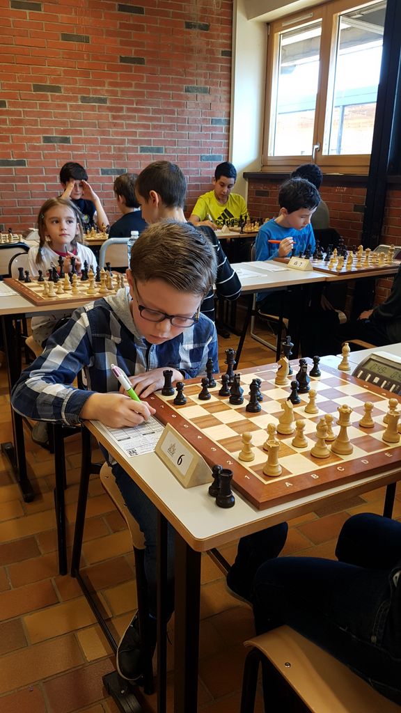 Championnat régional d’Echecs jeunes.Lons le Saunier 18 & 19 février 2017 - Echiquier ledonien 20170218_112702.jpg (large)