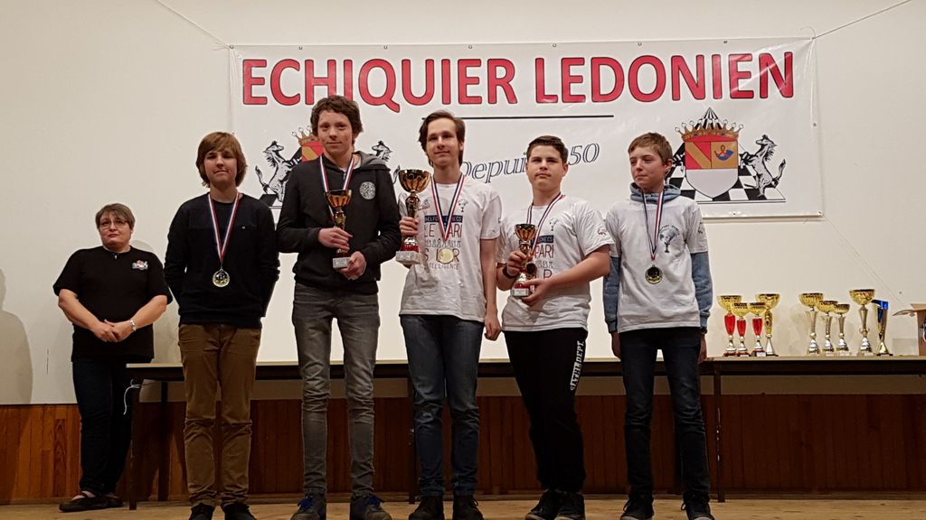 Championnat régional d’Echecs jeunes.Lons le Saunier 18 & 19 février 2017 - Echiquier ledonien 20170219_175615.jpg (large)