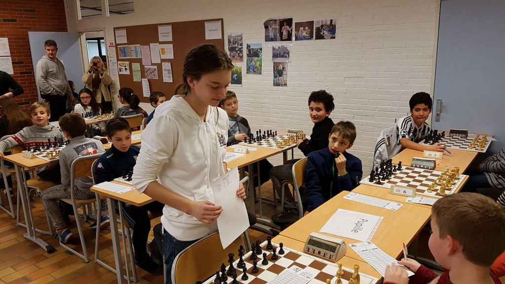 Championnat individuel des jeunes du Jura.Lons le Saunier  le 28 & 29 janvier 2017 - Echiquier ledonien 16389097_402980906711665_1324311137_o.jpg (large)