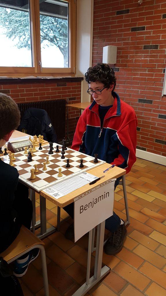 Championnat individuel des jeunes du Jura.Lons le Saunier  le 28 & 29 janvier 2017 - Echiquier ledonien 20170128_155243.jpg (large)