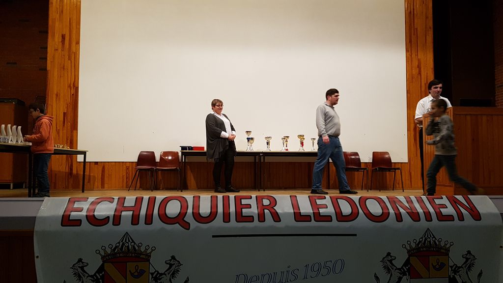Championnat individuel des jeunes du Jura.Lons le Saunier  le 28 & 29 janvier 2017 - Echiquier ledonien 20170129_170940.jpg (large)