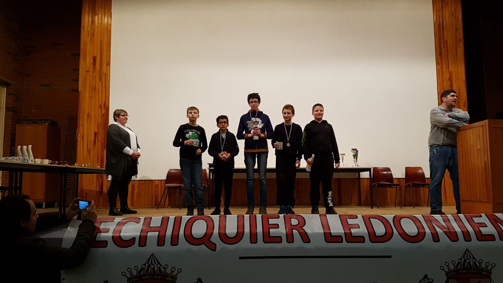 Championnat individuel des jeunes du Jura.Lons le Saunier  le 28 & 29 janvier 2017 - Echiquier ledonien 20170129_172329.jpg (large)