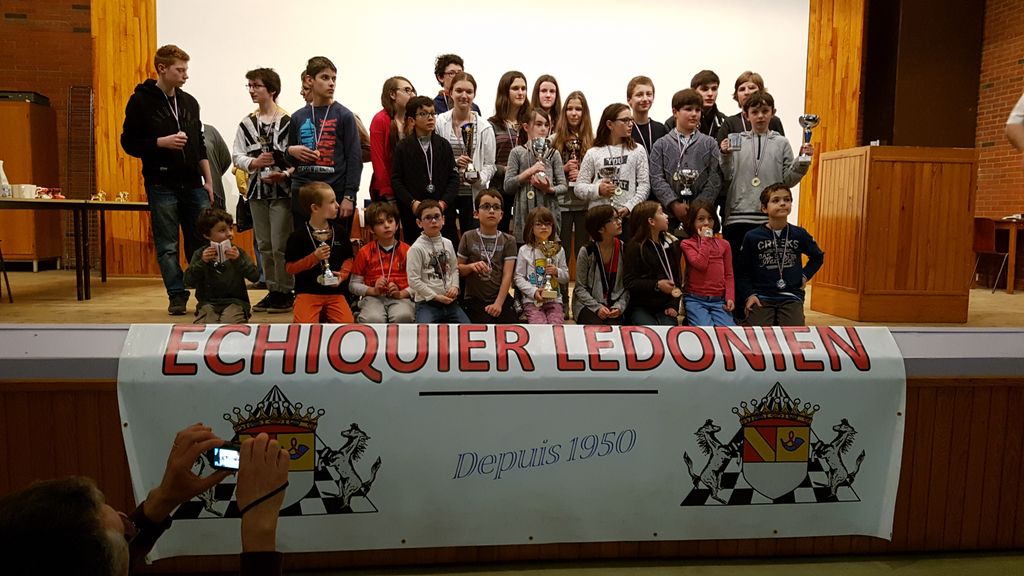 Championnat individuel des jeunes du Jura.Lons le Saunier  le 28 & 29 janvier 2017 - Echiquier ledonien 20170129_173415.jpg (large)