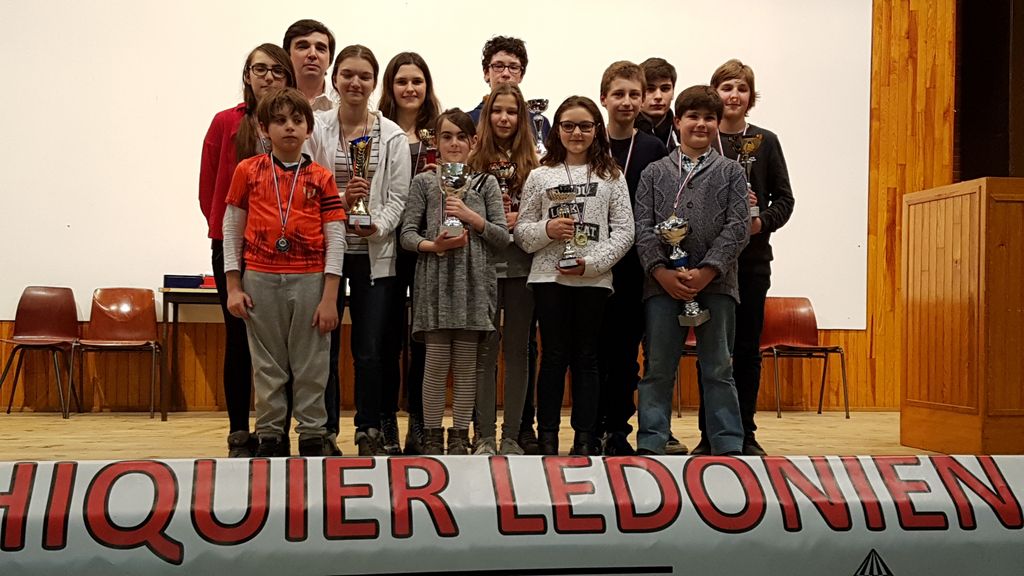 Championnat individuel des jeunes du Jura.Lons le Saunier  le 28 & 29 janvier 2017 - Echiquier ledonien 20170129_173506.jpg (large)