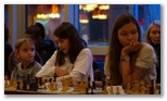 Nino Maisuradze, trois fois championne de France d’Echecs a affrontée en simultanée 24 adversaires - Echiquier ledonien: nino__20_.jpg