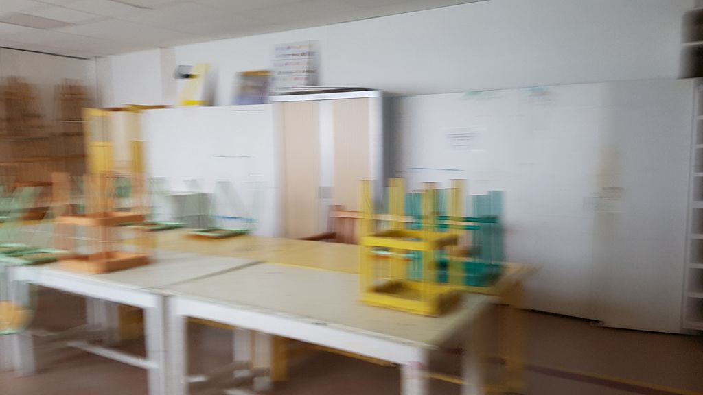 Rénovation de la nouvelle salle d'echecs Espace des Mouillères le 2 septembre 2017 - Echiquier ledonien 20170902_074244.jpg (large)