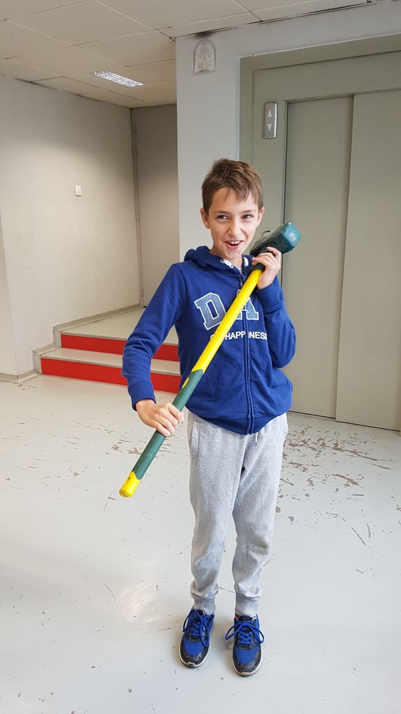 Rénovation de la nouvelle salle d'echecs Espace des Mouillères le 2 septembre 2017 - Echiquier ledonien 20170902_081121.jpg (large)