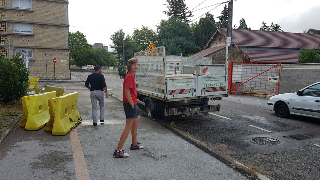 Rénovation de la nouvelle salle d'echecs Espace des Mouillères le 2 septembre 2017 - Echiquier ledonien 20170902_085756.jpg (large)
